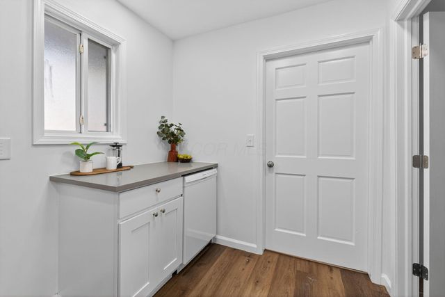 1204 Koebel Road, Columbus, OH 43207