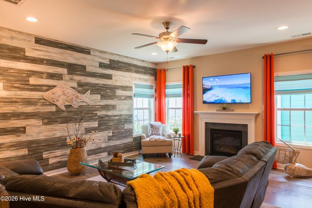 232 Trisail Terrace, Wilmington, NC 28412