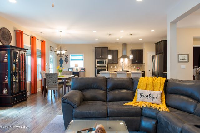 232 Trisail Terrace, Wilmington, NC 28412