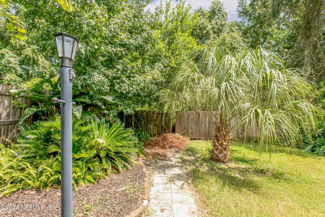 8621 GOODBYS TRACE Drive, Jacksonville, FL 32217