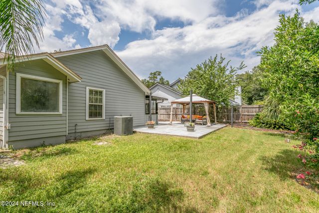 8621 GOODBYS TRACE Drive, Jacksonville, FL 32217