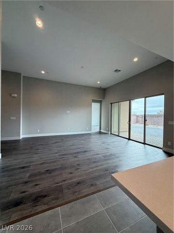 11831 Giroma Avenue, Las Vegas, NV 89138