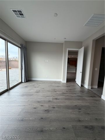 11831 Giroma Avenue, Las Vegas, NV 89138