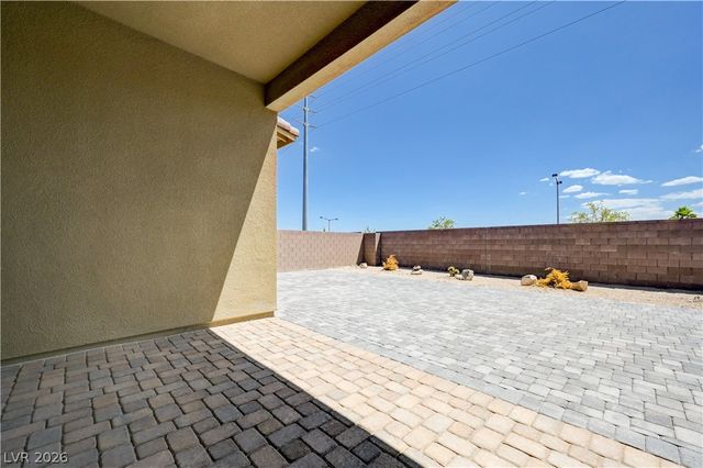 11831 Giroma Avenue, Las Vegas, NV 89138