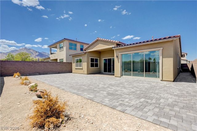 11831 Giroma Avenue, Las Vegas, NV 89138