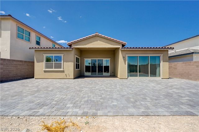 11831 Giroma Avenue, Las Vegas, NV 89138