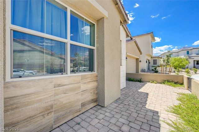 11831 Giroma Avenue, Las Vegas, NV 89138