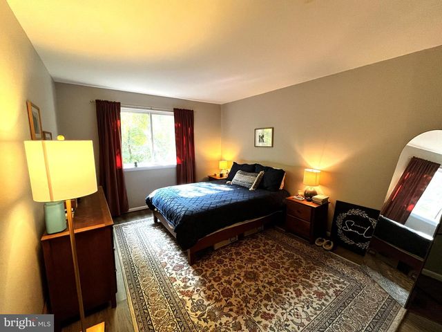 10673 SPRING OAK CT, Burke, VA 22015