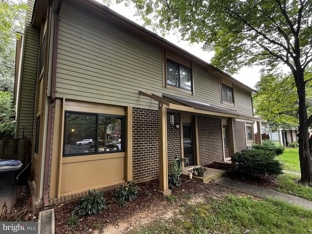 10673 SPRING OAK CT, Burke, VA 22015