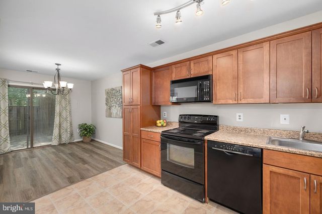 10673 SPRING OAK CT, Burke, VA 22015