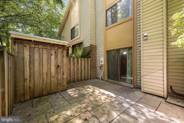 10673 SPRING OAK CT, Burke, VA 22015
