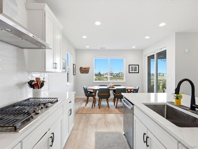8565 Butte Creek St, Littleton, CO 80125