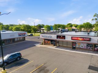 8028 N Middlebelt Road, Westland, MI 48185