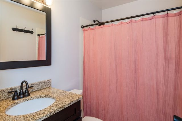 1221 Warwick Drive, Miamisburg, OH 45342