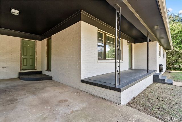 47 Booth, Northport, AL 35473