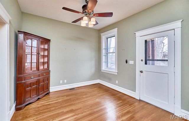 3863 Utah Place, St Louis, MO 63116