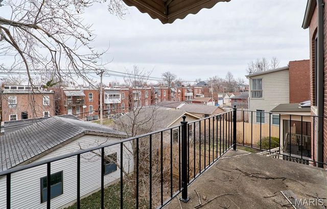 3863 Utah Place, St Louis, MO 63116