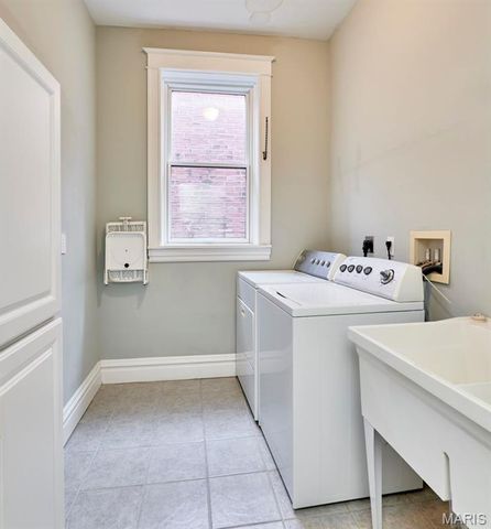 3863 Utah Place, St Louis, MO 63116