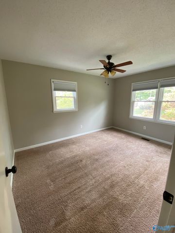 12122 Chicamauga Trail, Huntsville, AL 35803