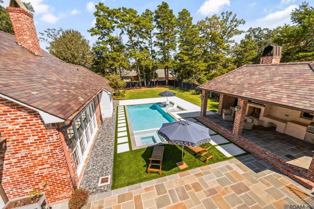 19249 W Muirfield Dr, Baton Rouge, LA 70810