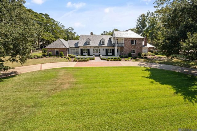 19249 W Muirfield Dr, Baton Rouge, LA 70810