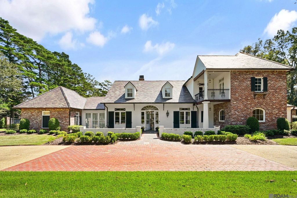 19249 W Muirfield Dr, Baton Rouge, LA 70810