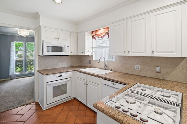 10822 Lasso Lane, Houston, TX 77079