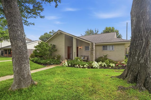 10822 Lasso Lane, Houston, TX 77079