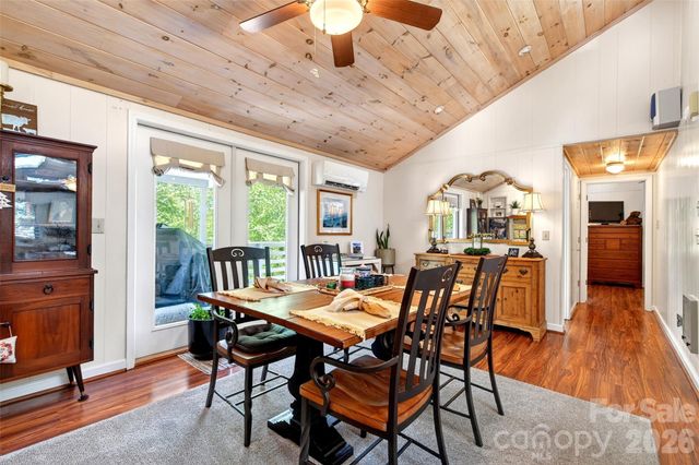 334 Harbor Lake Road, Newland, NC 28657