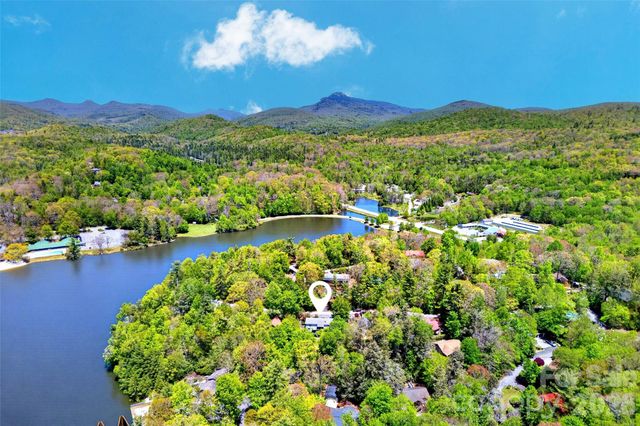 334 Harbor Lake Road, Newland, NC 28657