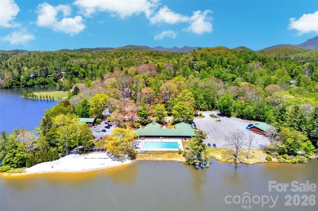 334 Harbor Lake Road, Newland, NC 28657