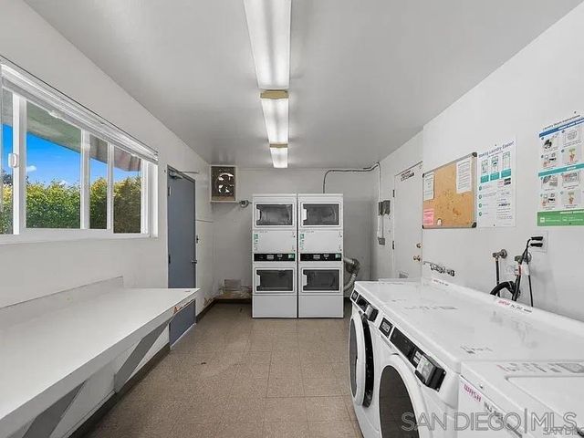 4079 Huerfano Ave 216, San Diego, CA 92117