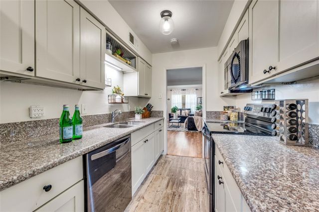 13618 Brookgreen Drive, Dallas, TX 75240