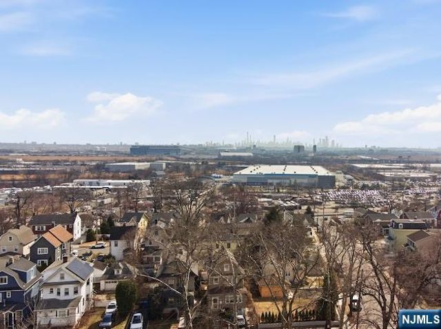 166 Summit Cross, Rutherford, NJ 07070