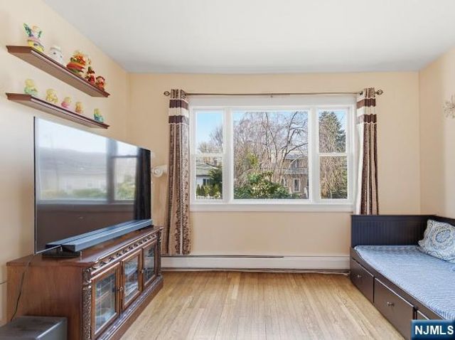 166 Summit Cross, Rutherford, NJ 07070