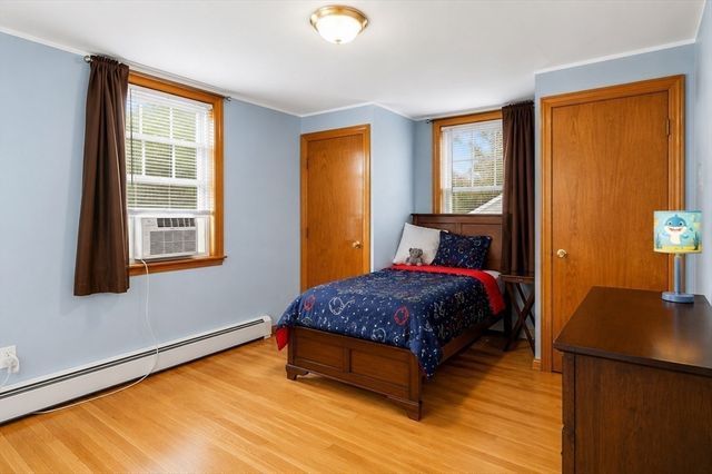 10 Wesley Dr, Leicester, MA 01524