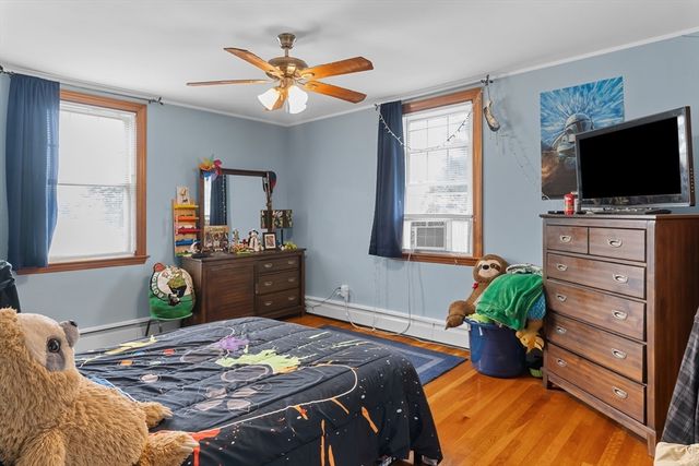 10 Wesley Dr, Leicester, MA 01524