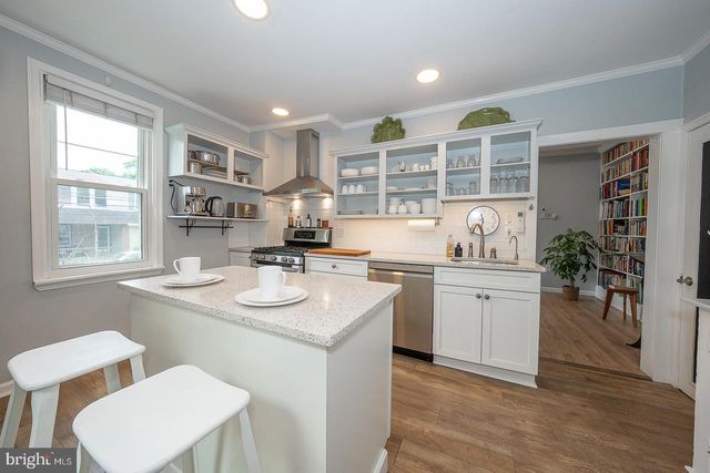 323 S OLIVE ST, Media, PA 19063