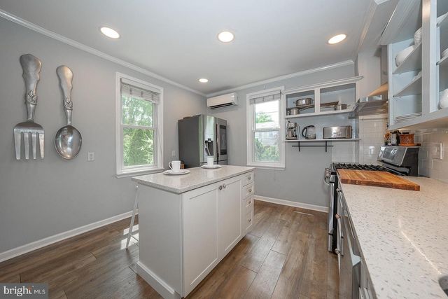 323 S OLIVE ST, Media, PA 19063