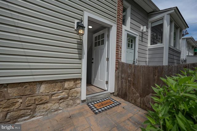 323 S OLIVE ST, Media, PA 19063