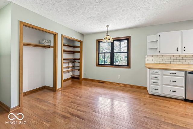 2525 E 91st Street, Indianapolis, IN 46240