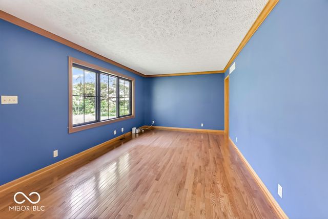 2525 E 91st Street, Indianapolis, IN 46240