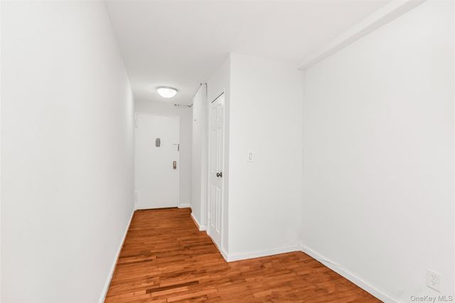 679 Warburton Avenue 2R, Yonkers, NY 10701