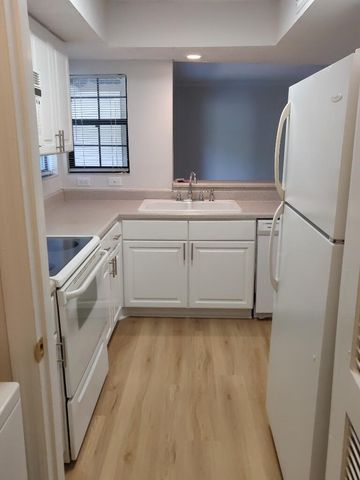 1829 Villa Maison C, Mount Pleasant, SC 29464