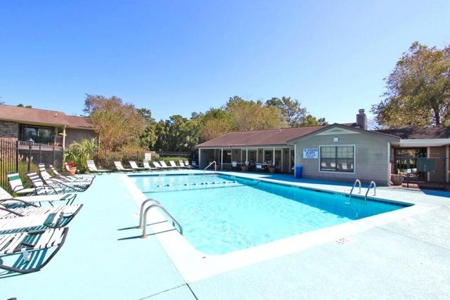 1829 Villa Maison C, Mount Pleasant, SC 29464