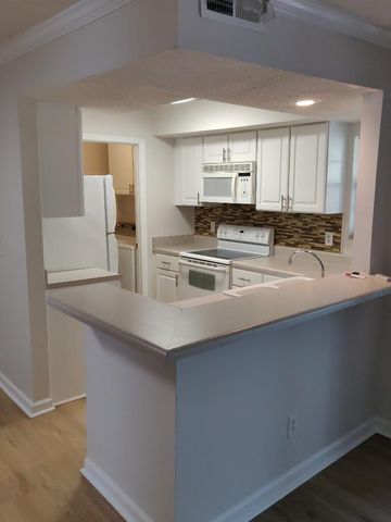 1829 Villa Maison C, Mount Pleasant, SC 29464