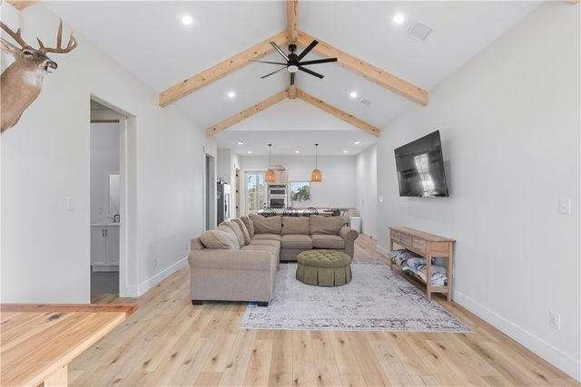 7843 County Road 125, Caldwell, TX 77836