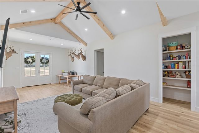 7843 County Road 125, Caldwell, TX 77836