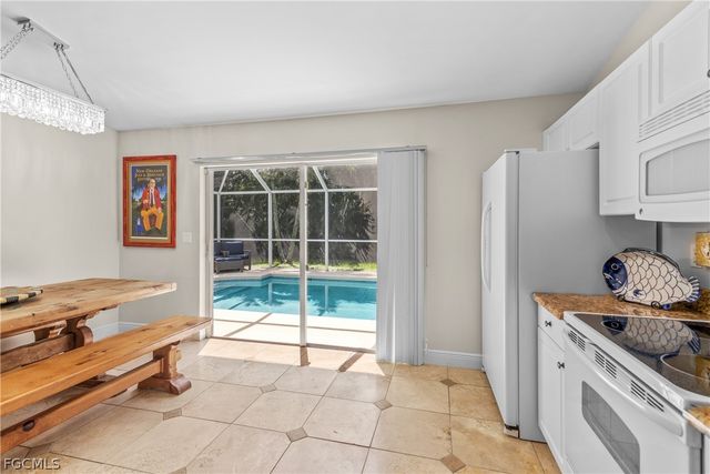 2586 SW 27th ST, Cape Coral, FL 33914