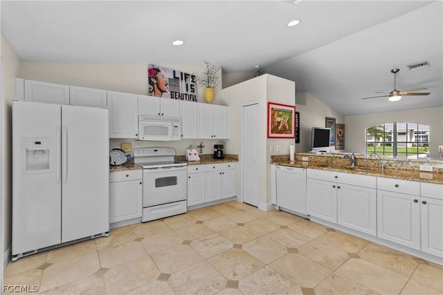 2586 SW 27th ST, Cape Coral, FL 33914